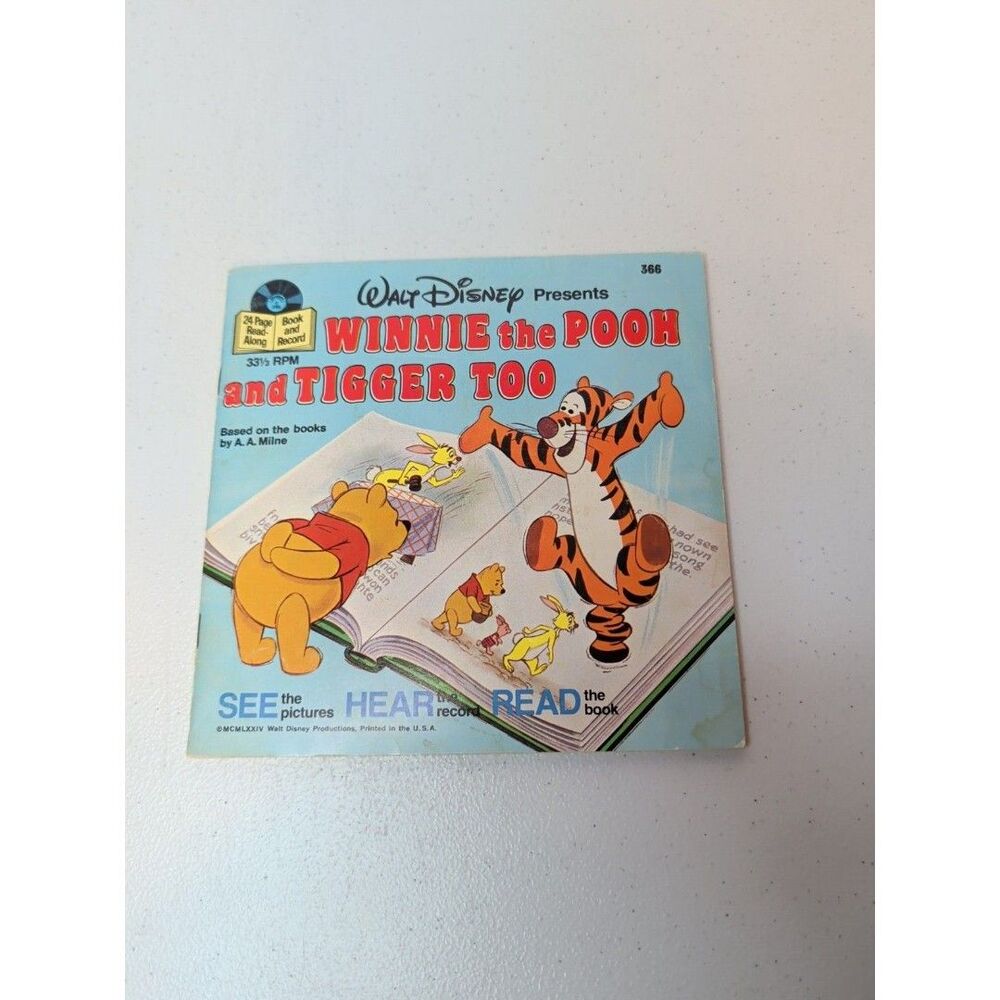 Vintage 1974 Disney Winnie the Pooh and Tigger Too Read Along Book & Record 33 R